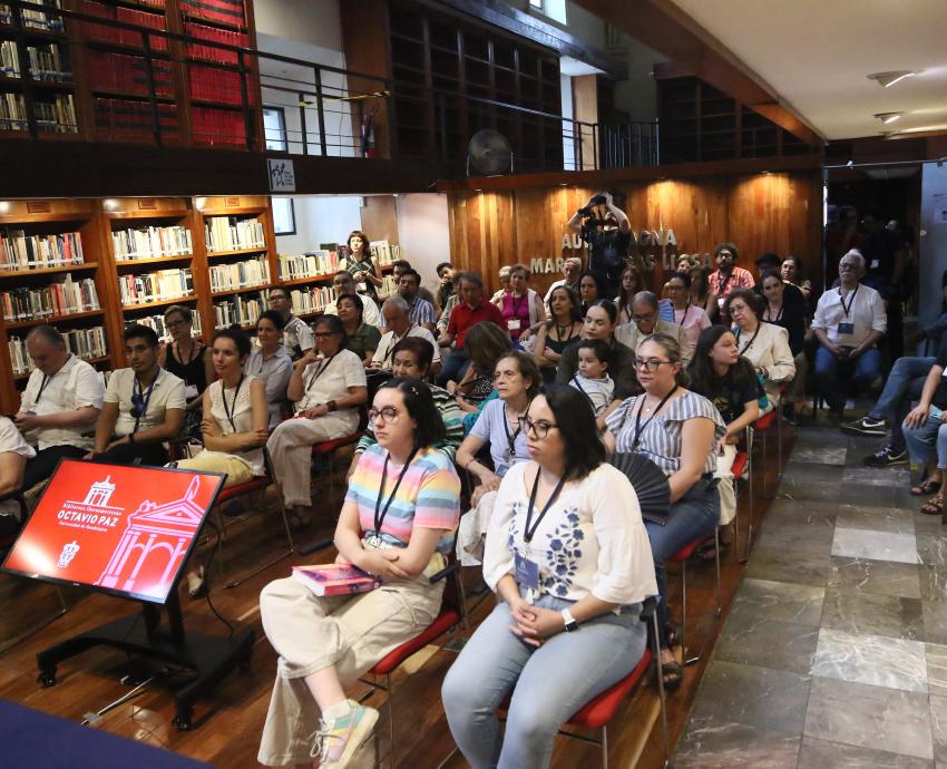 Presentan “El lector científico. Vida e invenciones de José María Arreola”