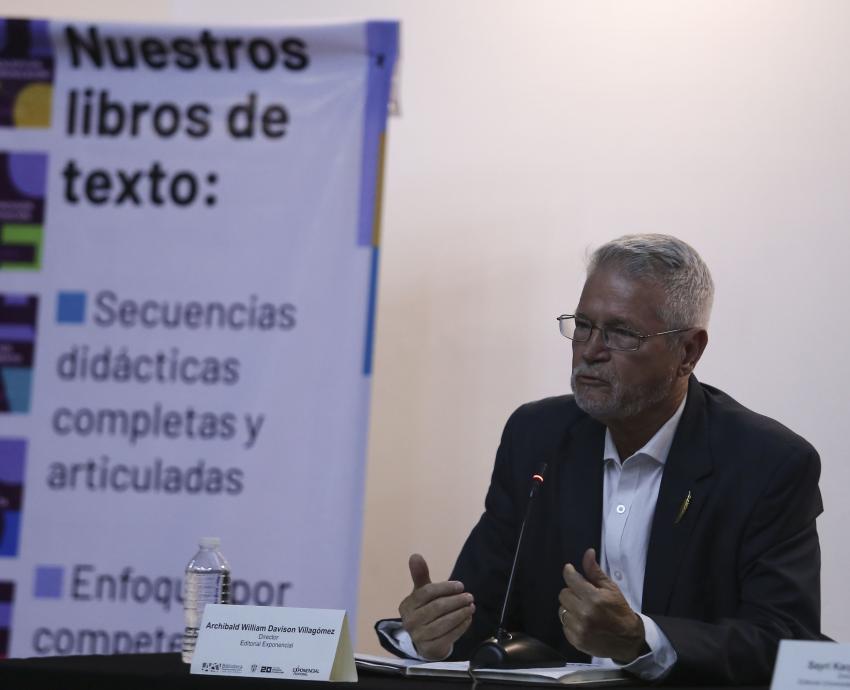 Editorial Universitaria y Exponencial presentan novedades editoriales para bachillerato