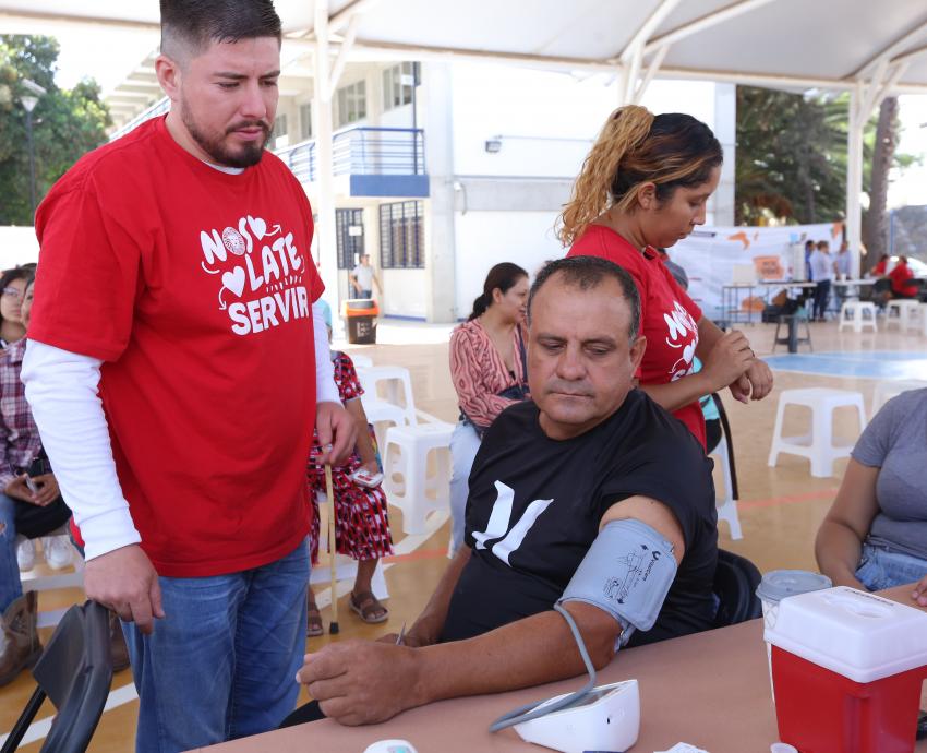 Atiende Brigadas “Nos late servir” a vecinos de Toluquilla