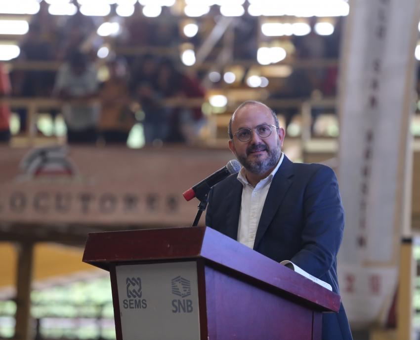 Rector General apadrina a la generación de egresados más grande de la Preparatoria Regional de Tlajomulco de Zúñiga y sus tres módulos