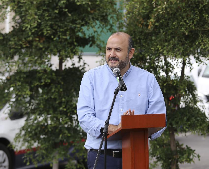 UdeG suple vehículos con más de 10 años de uso de 12 preparatorias regionales