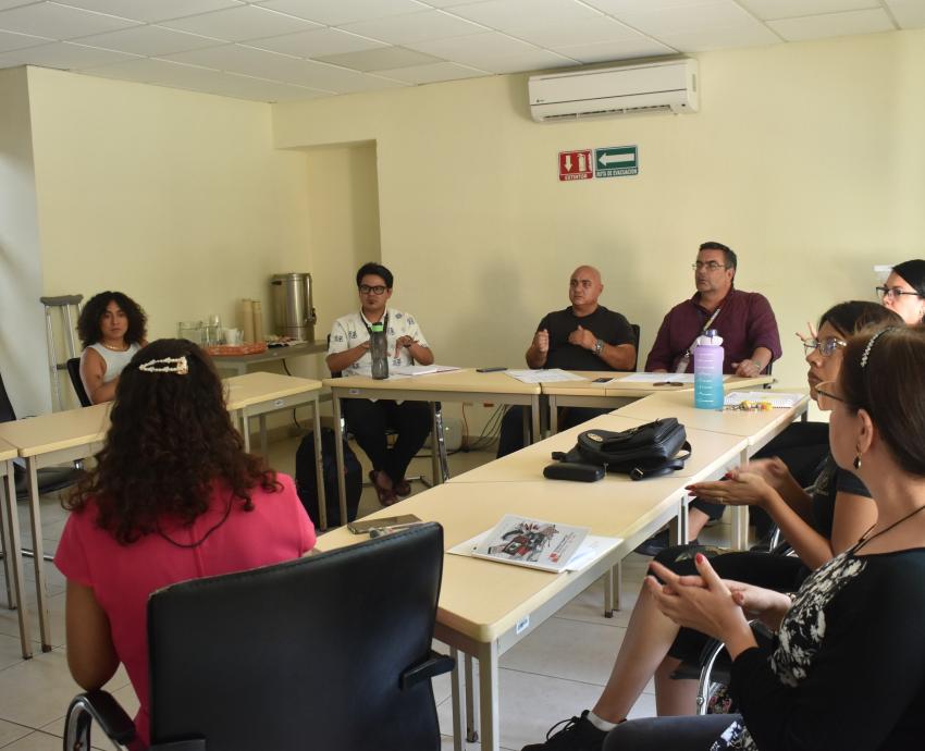 UDGVirtual fomenta la inclusión con un curso de Lengua de Señas Mexicana dirigido a docentes