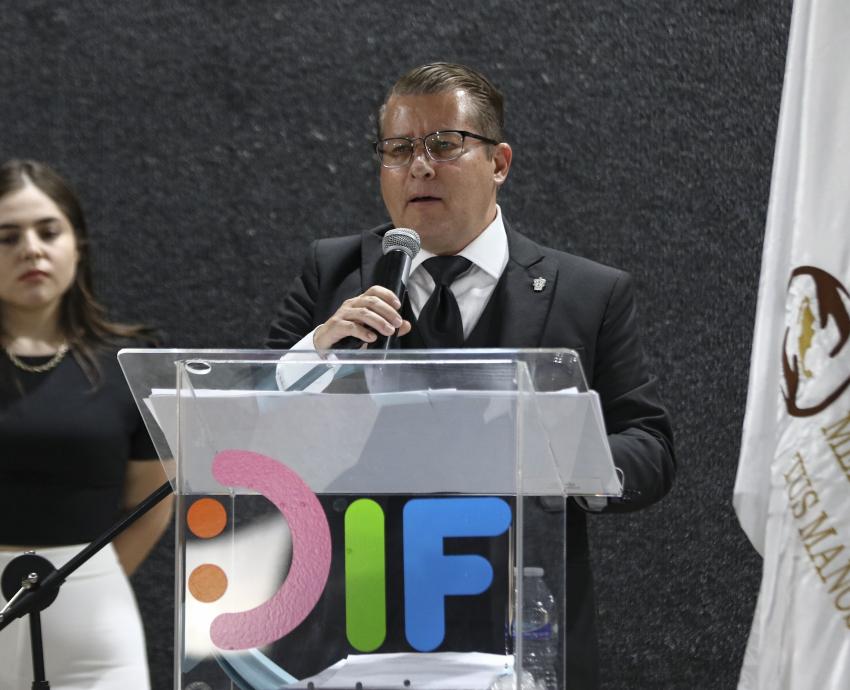 Reconocen labor de la Defensoría de los Derechos Universitarios con el Premio México en tus Manos
