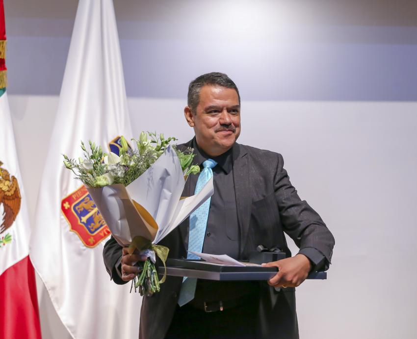 Entregan Reconocimiento “Helen Ladrón de Guevara” 2023 a bibliotecarios sobresalientes 