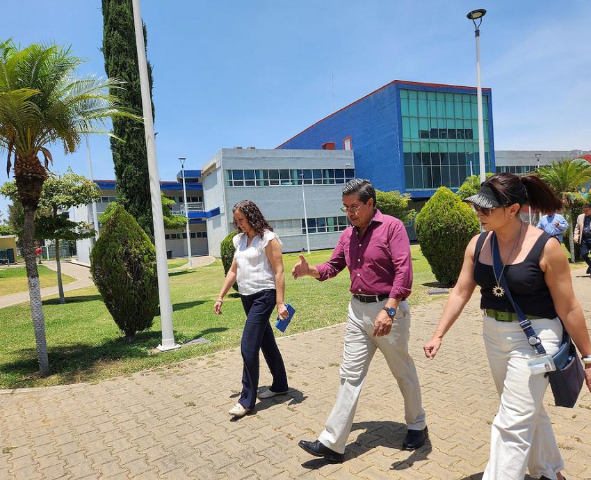 Cuenta CUSur con el primer sistema de captación de agua en la Red Universitaria