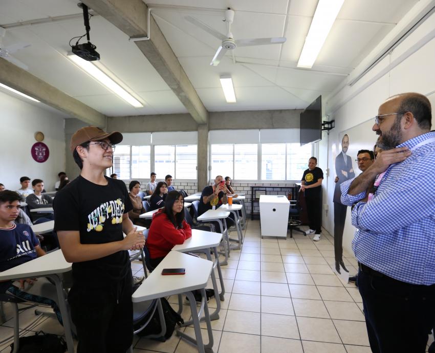 Inaugura Rector General nuevas instalaciones en Preparatoria 15