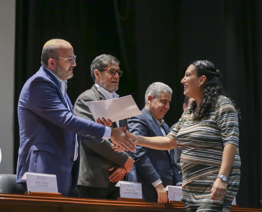 Reciben nombramientos académicos de alto nivel de la Universidad de Guadalajara