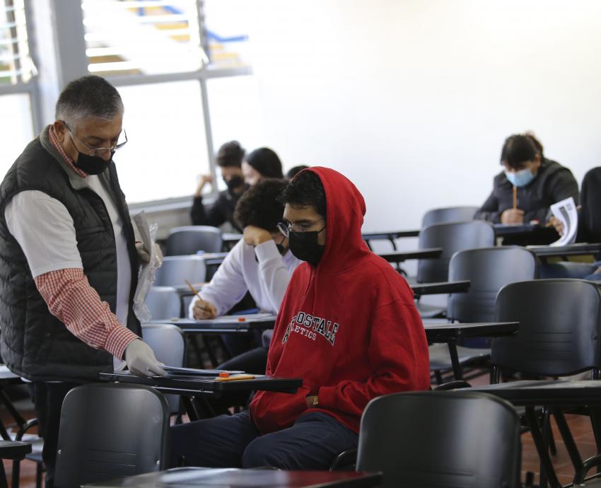 Anuncian curso de preparación para el examen de ingreso a la UdeG 