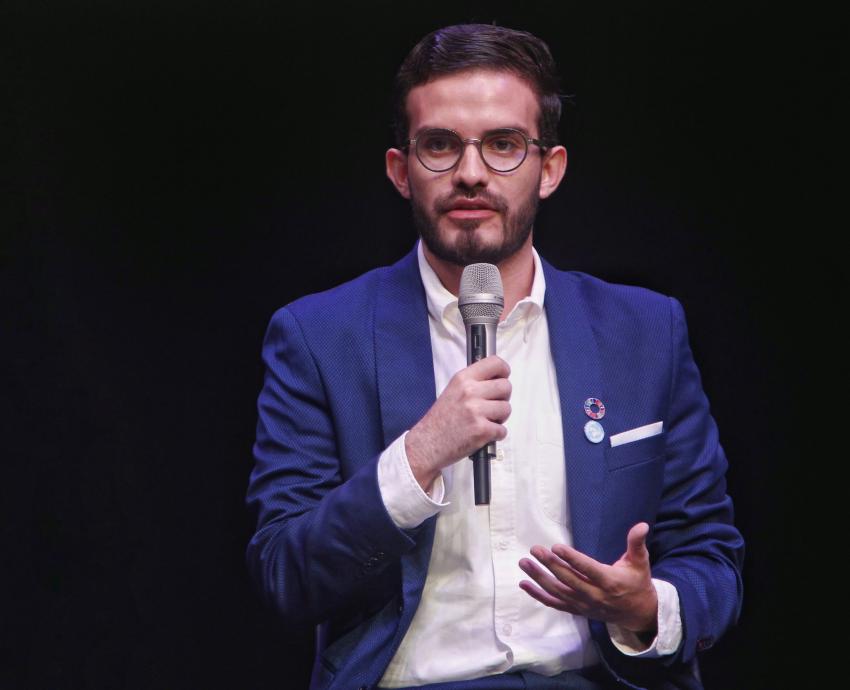 Jóvenes dialogan sobre su papel en el rescate ambiental de las ciudades