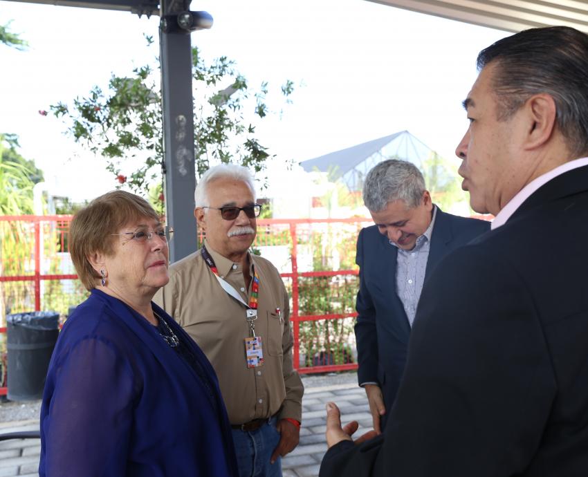 Recorre Michelle Bachelet instalaciones del Museo de Ciencias Ambientales 