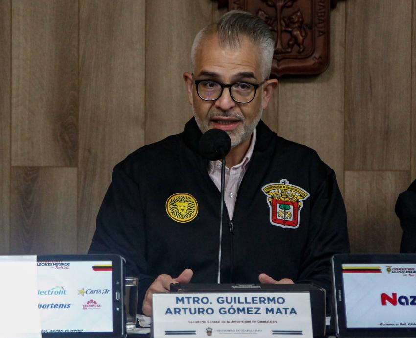 Presentan séptima edición de la carrera Leones Negros