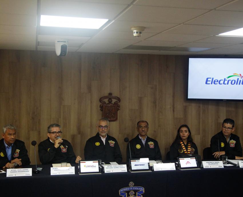 Presentan séptima edición de la carrera Leones Negros