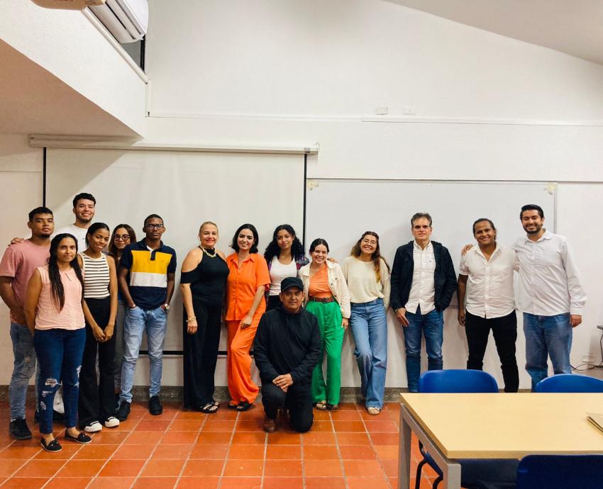 Estudiantes de Arquitectura de CUTonalá y CUCosta proyectan hotel en espacio patrimonial de Cartagena, Colombia