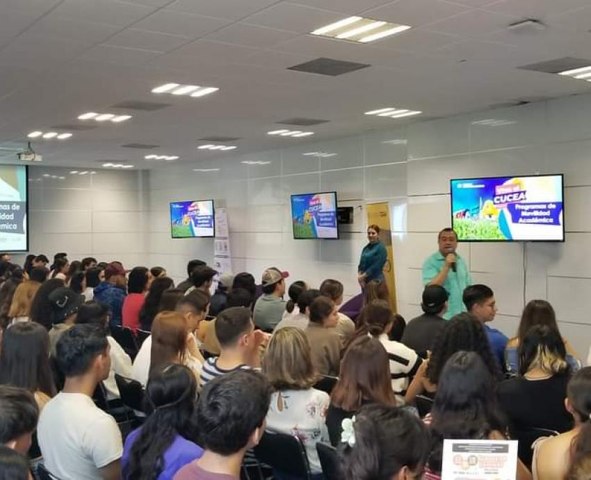 Fomenta CGAI práctica de lenguas extranjeras con “Back to school”