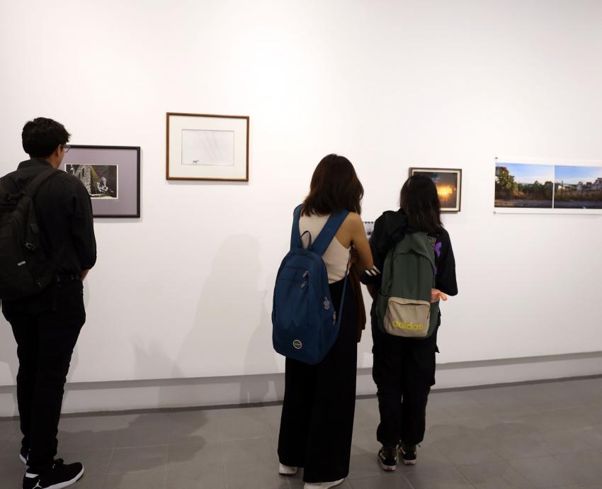 Inauguran “En retrospectiva”, obra fotográfica de maestros de la Escuela de Artes