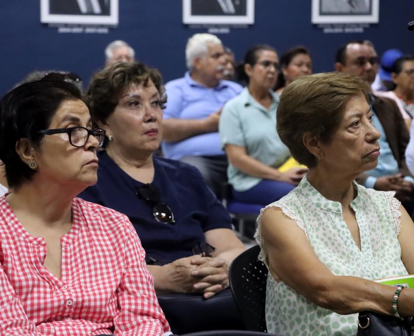 Dan bienvenida a la primera generación del Sistema Universitario del Adulto Mayor en CUCSur