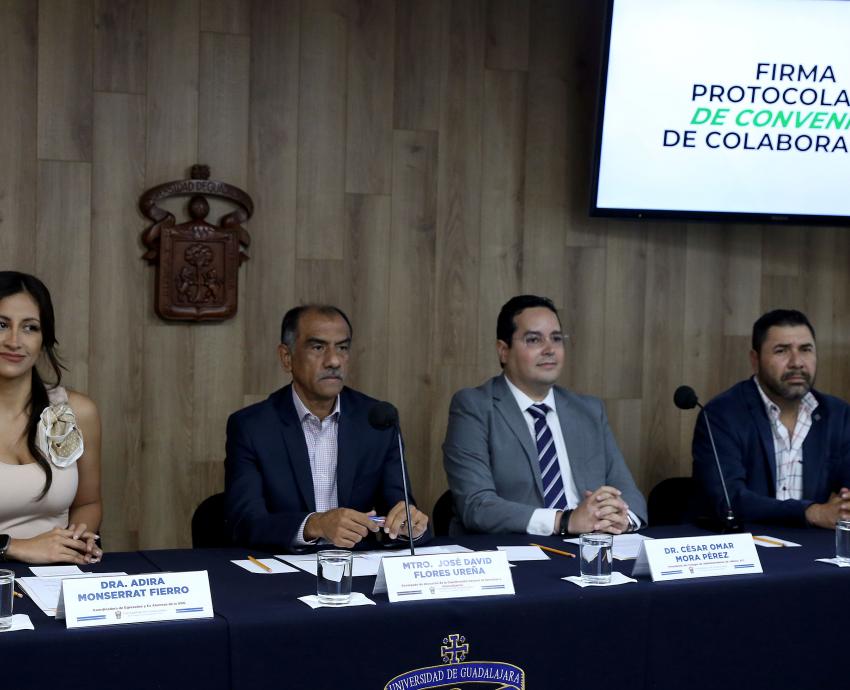 Firma UdeG acuerdos de colaboración con colegios de administradores y biólogos