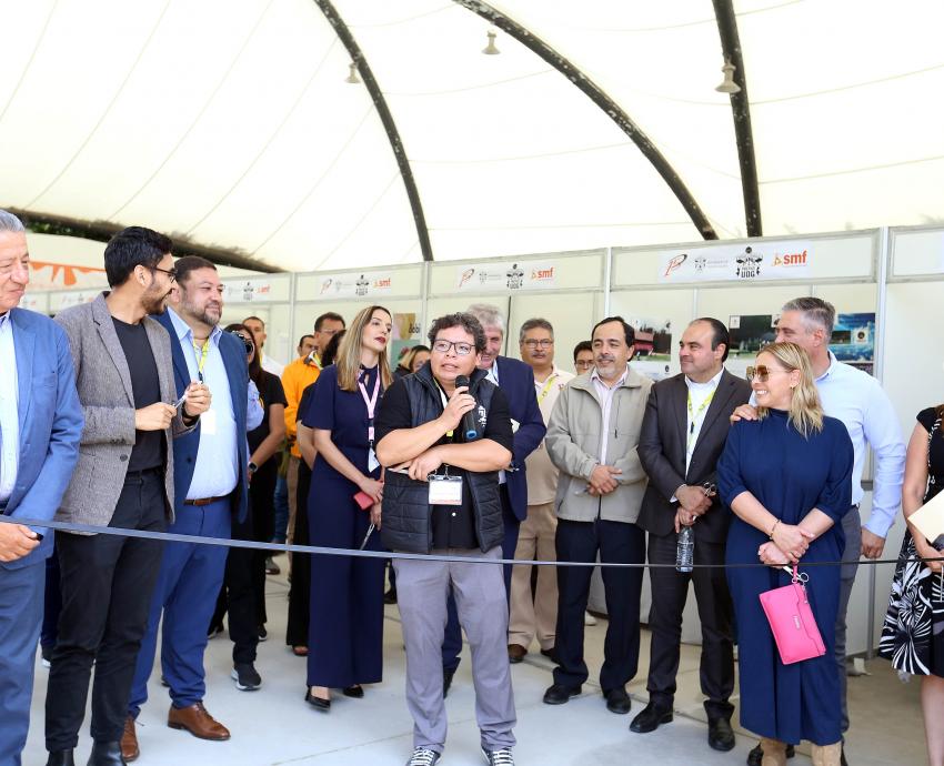 Estudiantes presentan proyectos en Encuentro Nacional de Experimentos de Física, en Preparatoria 15