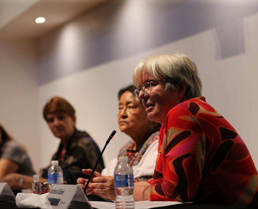 Mujeres líderes deciden, desde la diversidad y las desigualdades, optar por una democracia plural