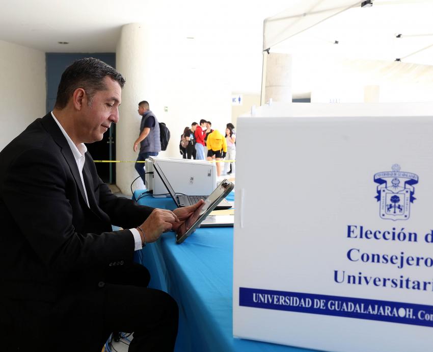 Inicia jornada de elección en planteles de UdeG para el periodo 2023-2024