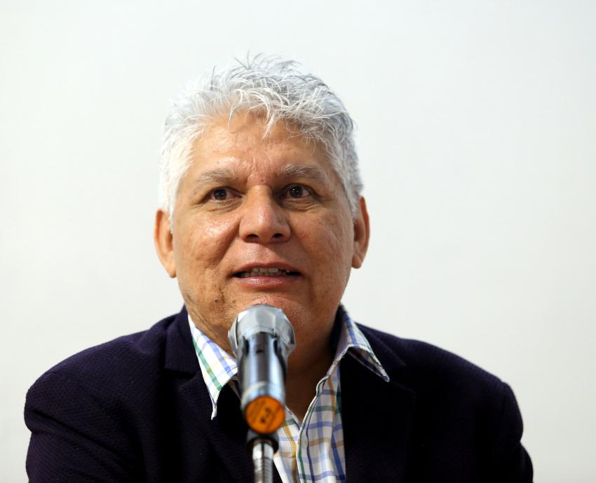 Presentan en CUCSH libro sobre Guadalajara y sus barrios populares