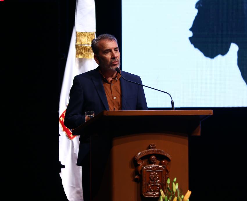 Reconocen con Galardón Universitario 12 de Octubre 2023 a trabajadores de la UdeG