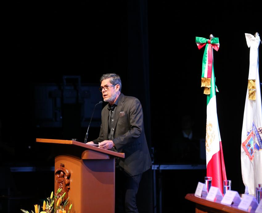 Reconocen con Galardón Universitario 12 de Octubre 2023 a trabajadores de la UdeG