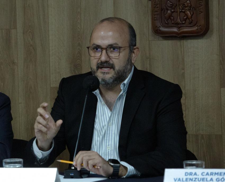 Presenta UdeG guía para uso de Inteligencia Artificial en la enseñanza