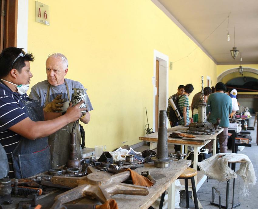 Crearán esculturas a puertas abiertas en Escuela de Artes del CUAAD