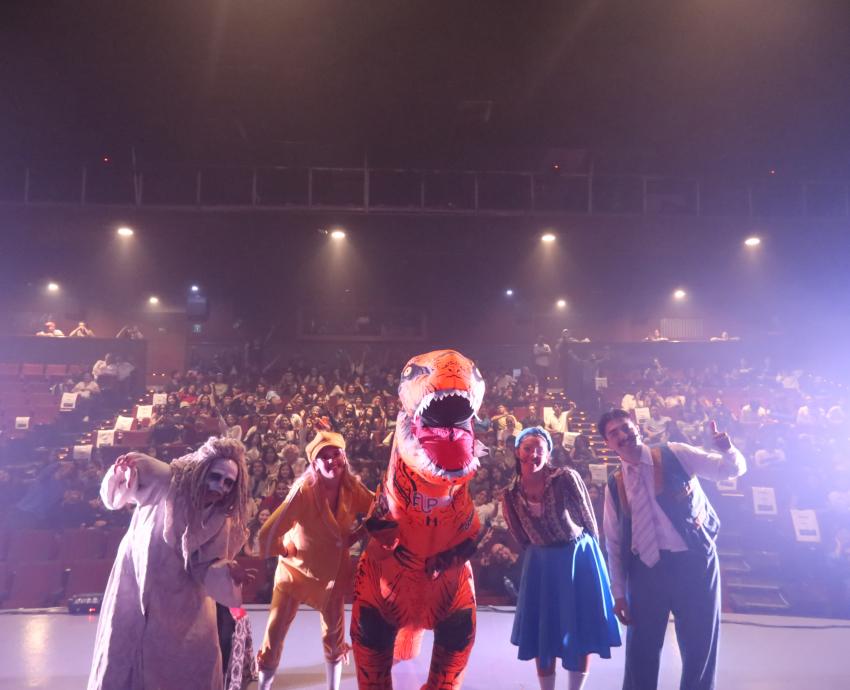 “El Fantasma de Canterville” visitó la Universidad de Guadalajara