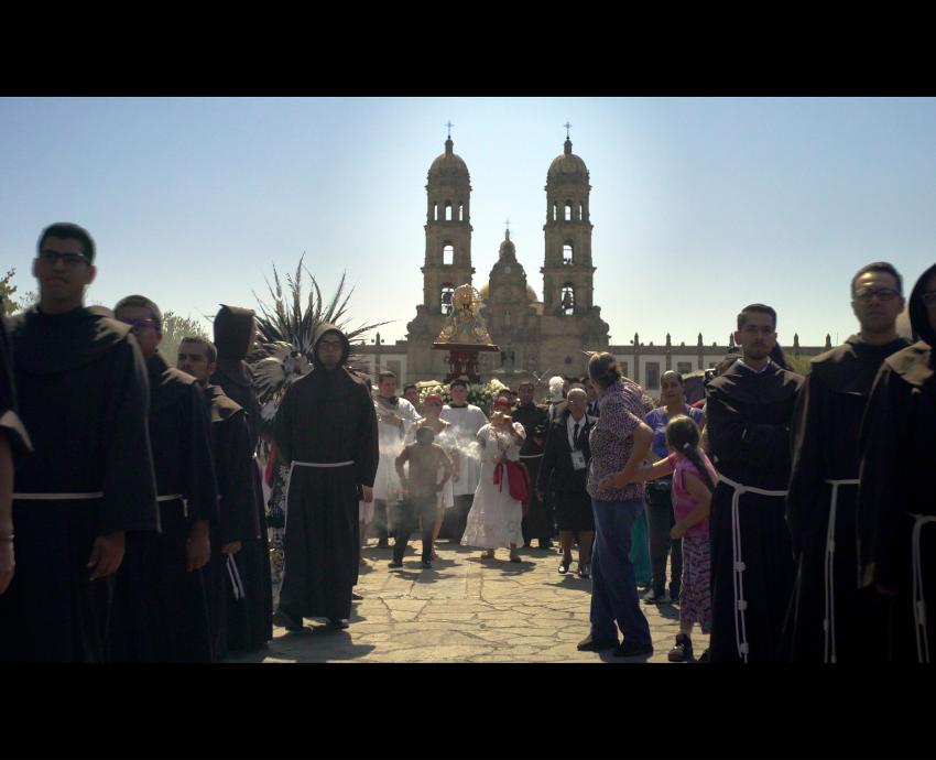 Estrenan en cines “La llevada y la traída”, documental sobre el ciclo ritual de la Virgen de Zapopan