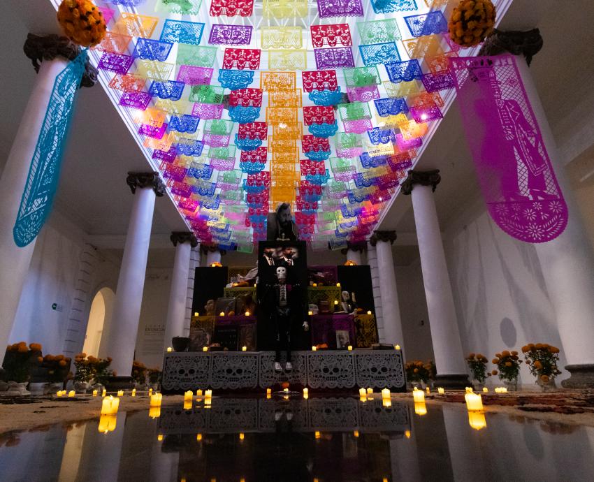 Visita el altar de muertos en MUSA