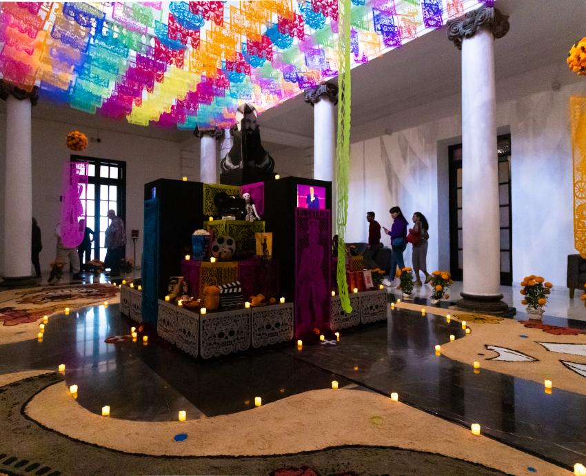 Visita el altar de muertos en MUSA
