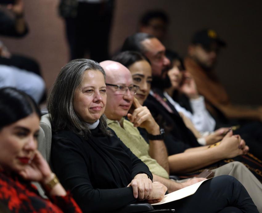 La actriz María Rojo recibe homenaje en el CUTonalá