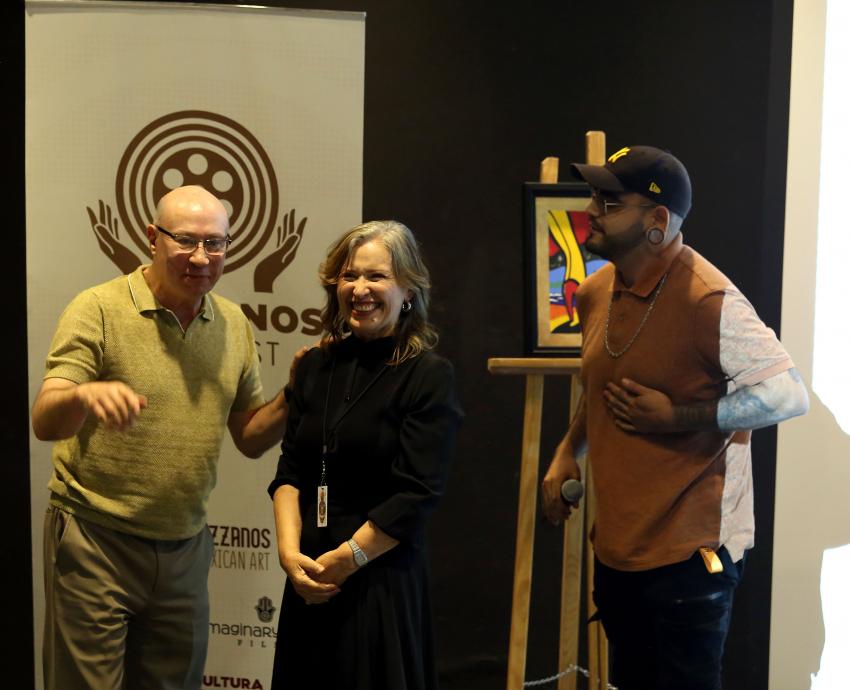 La actriz María Rojo recibe homenaje en el CUTonalá