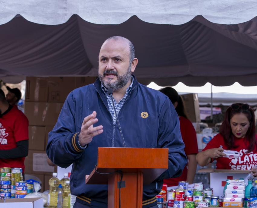 UdeG recolecta poco más de 46 toneladas de víveres para damnificados por el huracán “Otis”