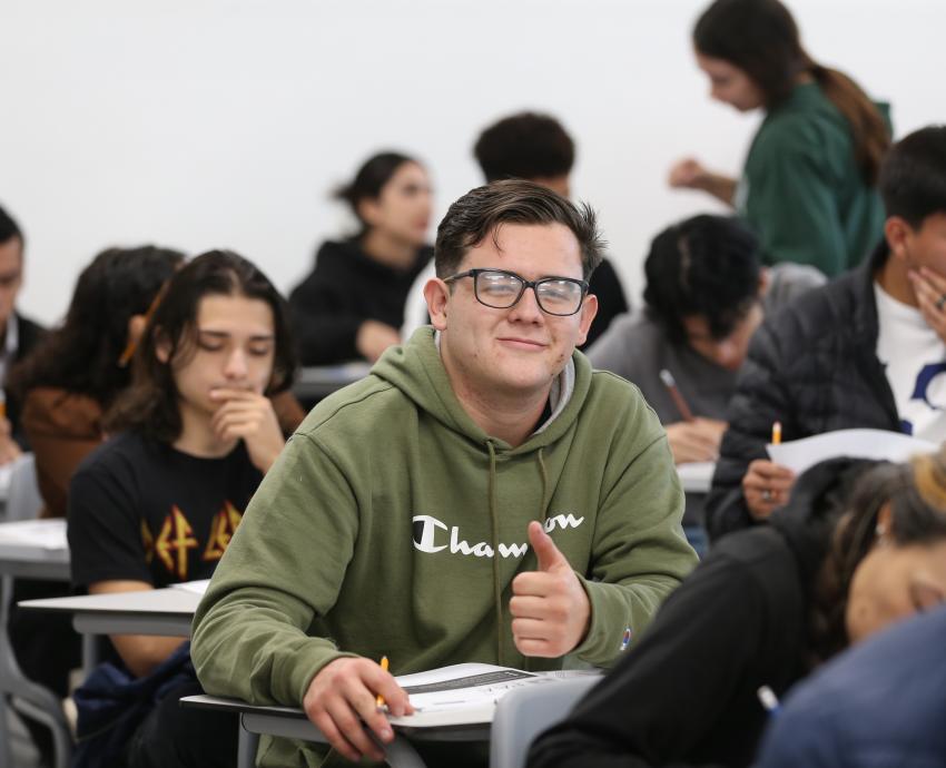 Presenta examen de admisión poco más del 95 por ciento de aspirantes para ciclo escolar 2024-A 