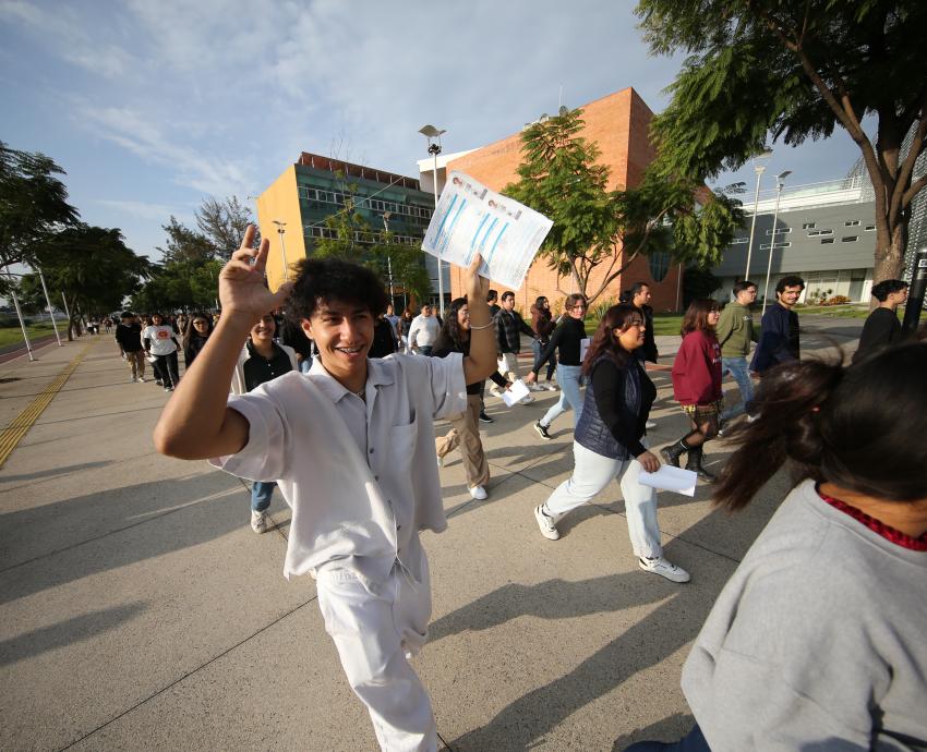 Presenta examen de admisión poco más del 95 por ciento de aspirantes para ciclo escolar 2024-A 