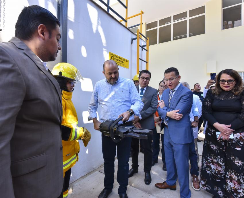 Inauguran en CUCS nuevas áreas en beneficio de alumnos y trabajadores