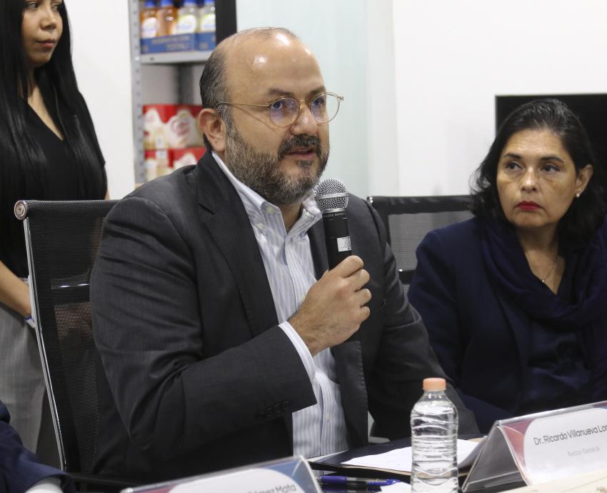 UdeG y Embajada de Portugal en México firman convenio para fortalecer la enseñanza del idioma portugués