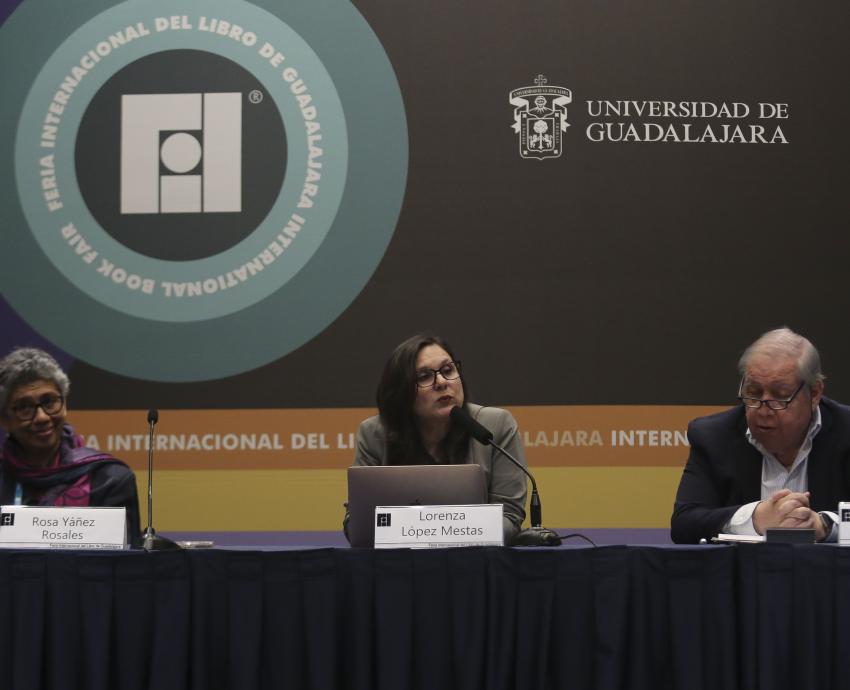 Reconocen al arqueólogo Joseph B. Mountjoy con la Medalla Federico Solórzano al mérito Académico en Humanidades