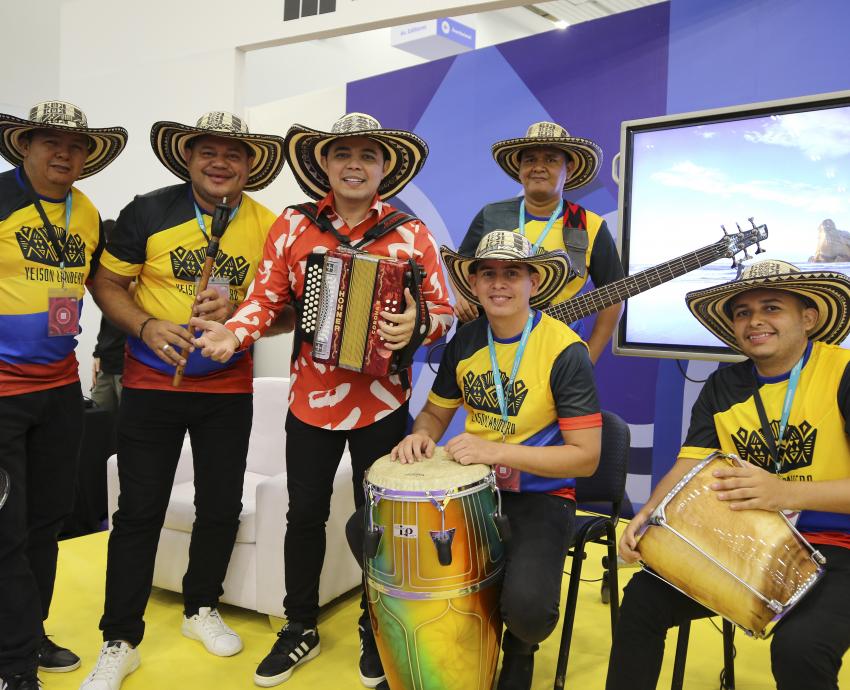 Presentan “Somos cumbia”, un libro para entender la cumbia en Latinoamérica