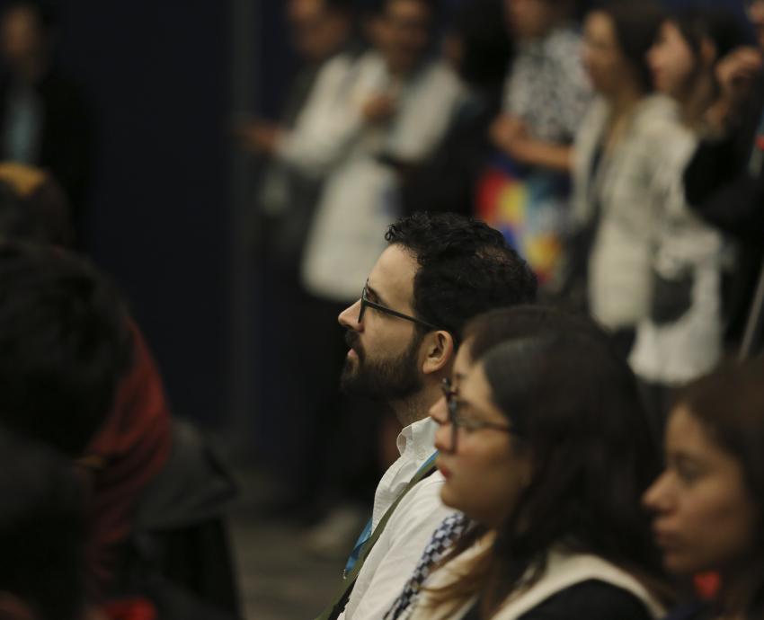 Escritores cuestionan el mandato de masculinidad