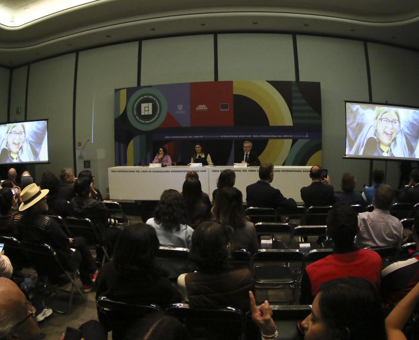 Con más de 857 mil visitantes, FIL 2023 rompe récord de asistencia 