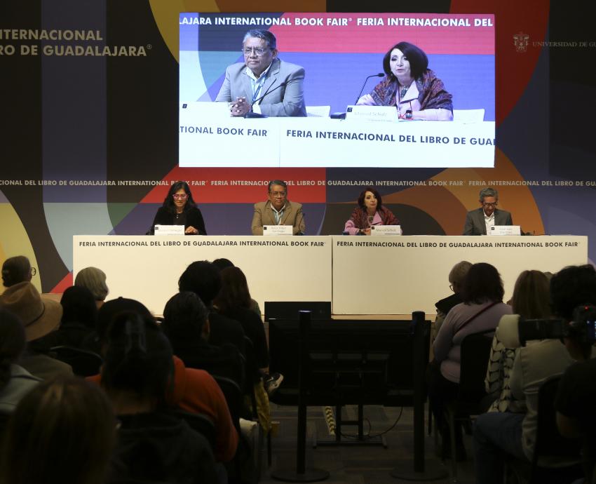 Jesús Alejo Santiago recibe el Homenaje Nacional de Periodismo Cultural Fernando Benítez 