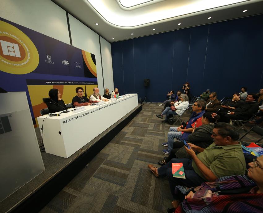 Presentan en FIL últimos volúmenes de la colección Miguel León-Portilla