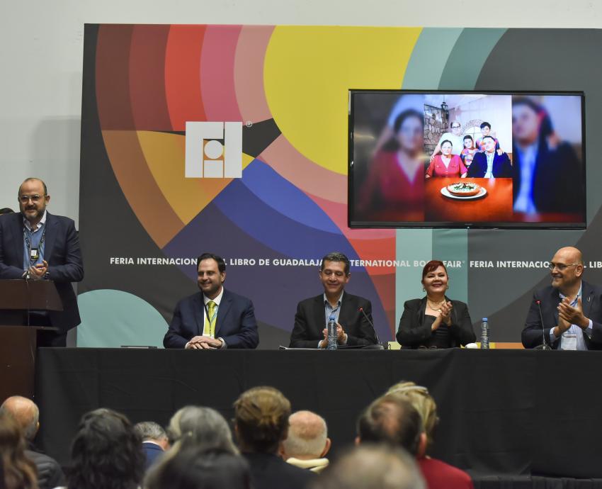 Presentan libro “Guadalajara, ciudad de la carne en su jugo”, de UdeG-CANIRAC 