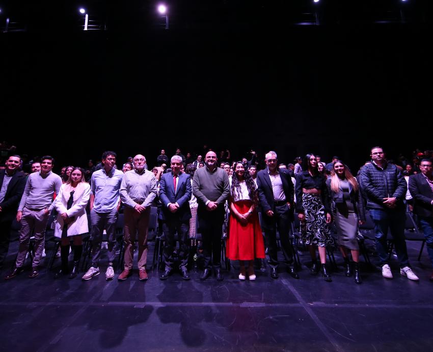 Apuesta Presidenta de FEU por el cambio de la política estudiantil