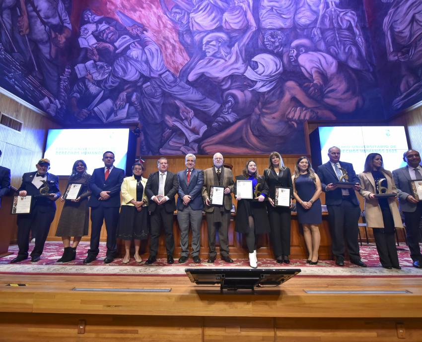 Reconocen a instituciones y personalidades con Premio Universitario de Derechos Humanos 2023