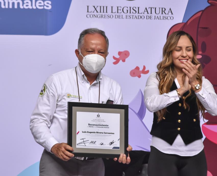 Congreso de Jalisco reconoce a creador de la Muestra Biológica del CUCSur